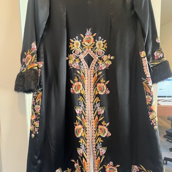 Vintage Sue Wong, Silk Embroidered Black Coat/Duster, Size 8 - Picture 8 of 11